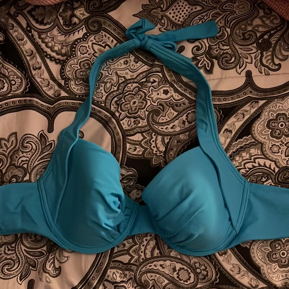 NWT Tommy Bahama Bikini Top - Picture 1 of 6